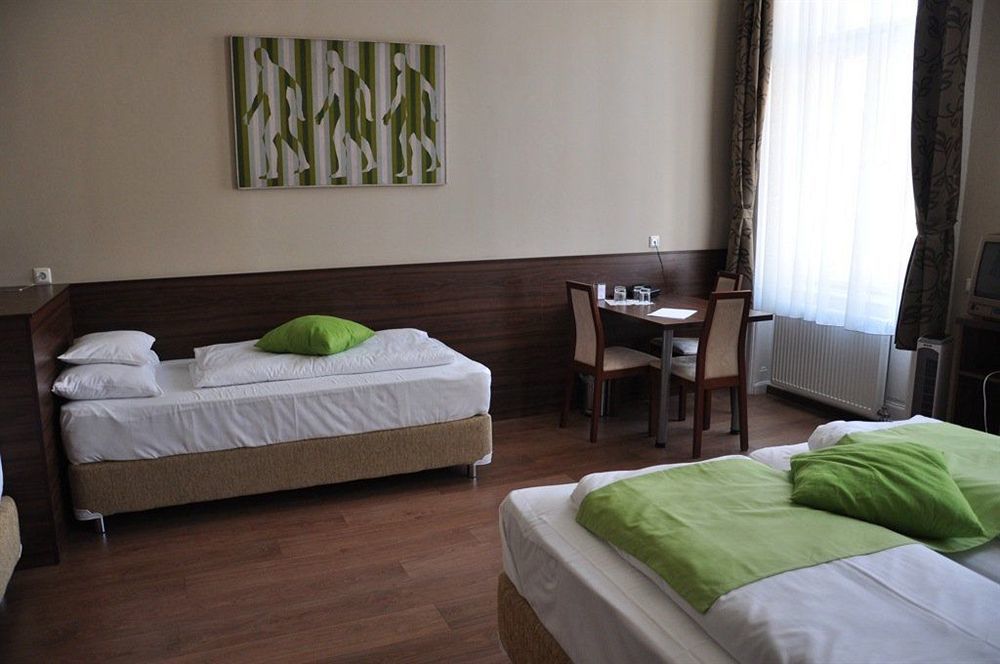 בודפשט Elit Hotel מראה חיצוני תמונה